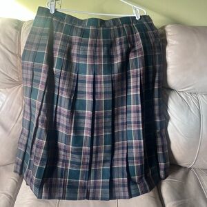Scottish Plaid Skirt. Purchased in Scotland. EUC SZ 24